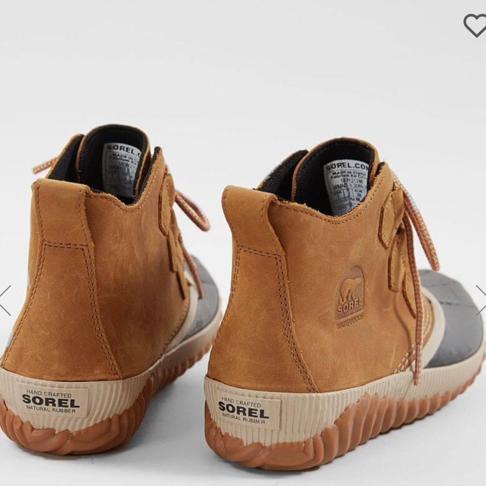Sorel Boots - Picture 4 of 16